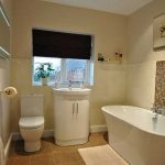 9 Bathroom Organization Tips